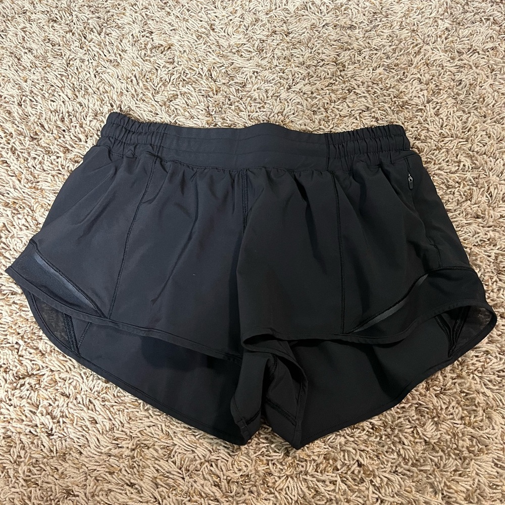 Hotty hot lululemon shorts